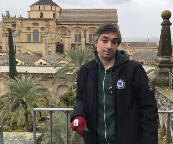 Ровшан Аскеров: &laquo;Александр Невзоров живет на донаты. У меня не до такой степени все плохо&raquo;