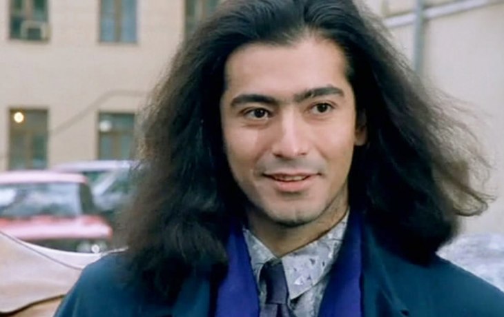 Забрал сына у супруги, фиктивно женился и завязал с наркотиками. &laquo;Бригада&raquo; Фархада Махмудова
