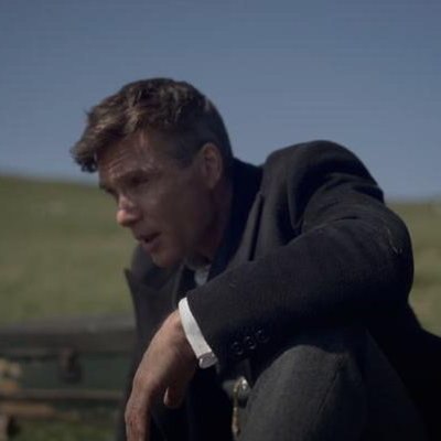 Томми Шелби из «Острых козырьков» остается жить в клипе Smile Томми Шелби из «Острых козырьков» остается жить в клипе Smile