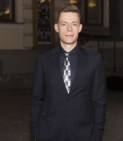 Стас Старовойтов &ndash; Дудю*: &laquo;Стыдно, Юра, в твоем возрасте спрашивать, нормально ли лизать&raquo;