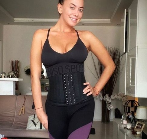 Наталья Фриске взорвалась: &laquo;Да, у дочки ожирение. Пусть вам будет легче от этого&raquo;