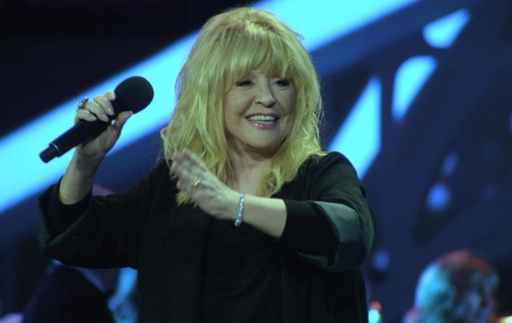 &laquo;Рано радуетесь!&raquo;: Алла Пугачева подтвердила отъезд из России и обратилась к хейтерам