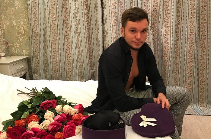 Антон Гусев романтично отметил день рождения с новой девушкой