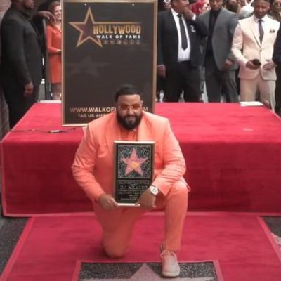 Друзья и семья поздравили DJ Khaled со звездой на Аллее славы