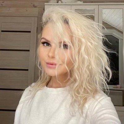 Алиса Вокс собралась замуж за женатого