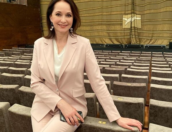 Ольга Кабо требует с бывшего мужа 26 миллионов за проданное совместное имущество