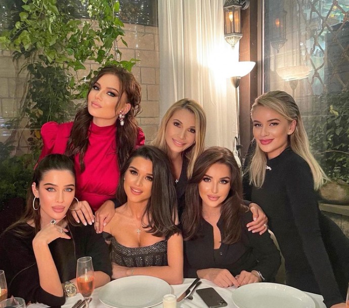 Королева &laquo;прачки&raquo;. Кого Ксения Бородина изгнала из круга близких подруг, а кого пустила обратно посл