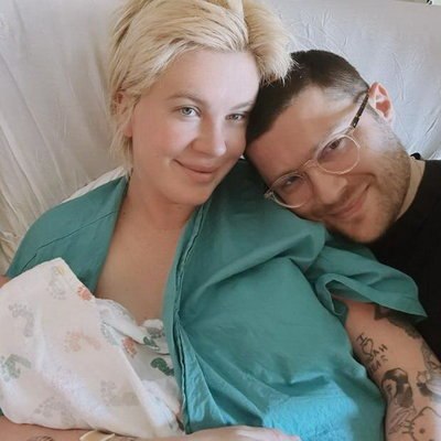 Айрленд Болдуин родила дочку Холланд