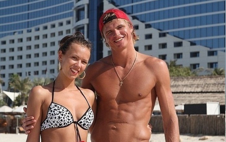 &laquo;Ждет суд со строительной компанией&raquo;: первая жена Тарасова недовольна ремонтом в новой квартире