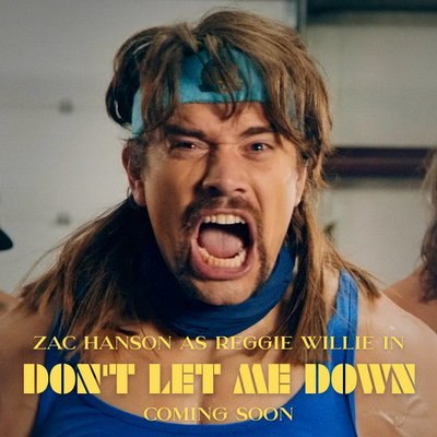 Трио Hanson отправилось в качалку в клипе «Don’t Let Me Down» Трио Hanson отправилось в качалку в клипе «Don’t Let Me Down»