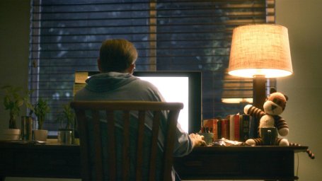 Не только &laquo;Аферист из Тиндера&raquo;. 10 фильмов и сериалов Netflix, от которых невозможно оторваться