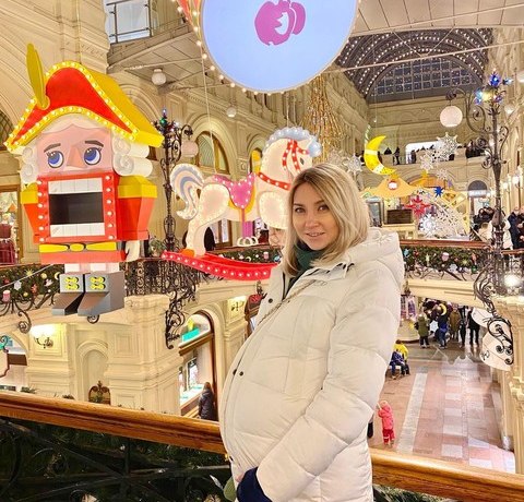 Ольга Задоенко, потерявшая детей во время пожара в &laquo;Зимней вишне&raquo;, крестила дочь