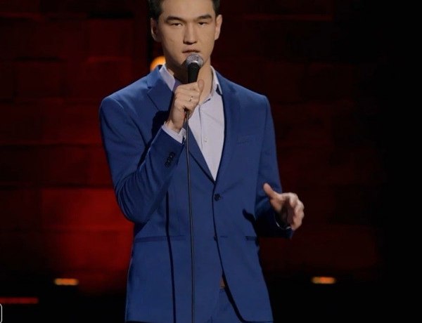 Собчак о выступлении Сабурова в США: &laquo;Легко быть крутым, когда чморишь впятером Ивлееву&raquo;