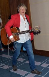 &laquo;Не трогай, не будет пахнуть&raquo;: Виктор Салтыков с пренебрежением отзывается о бывшей жене