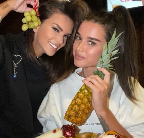 Бородина и Жужа, Прилучный и Муцениеце. Кто еще сумел помириться после долгой ссоры?