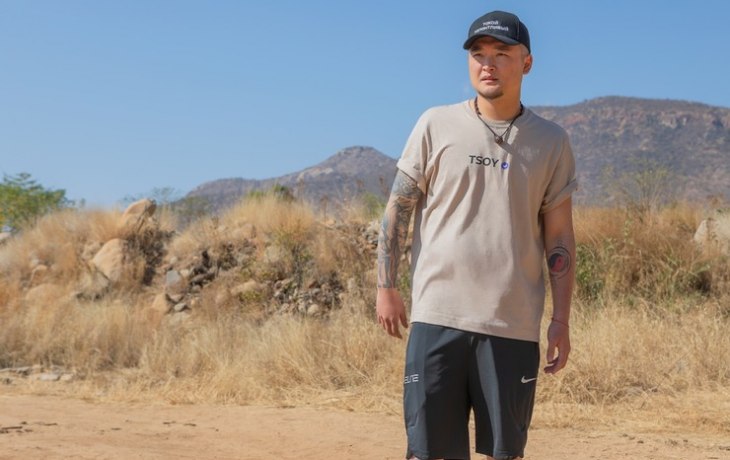 Дважды в одну реку? Анатолий Цой вновь пришел на шоу &laquo;Звезды в Африке&raquo;