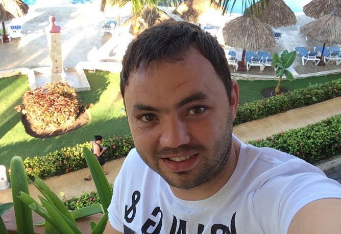 &laquo;Ты черт!&raquo;: Александр Гобозов нарвался на кулаки бойца ММА