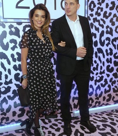 Бородина ответила, жалеет ли она о браке с Омаровым, а мужа Зверевой назвали хряком. Соцсети звезд