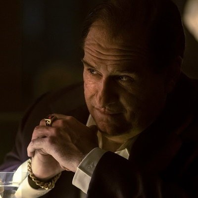 Колин Фаррелл возвращается в образе одного из врагов Бэтмена в трейлере &laquo;Пингвина&raquo;