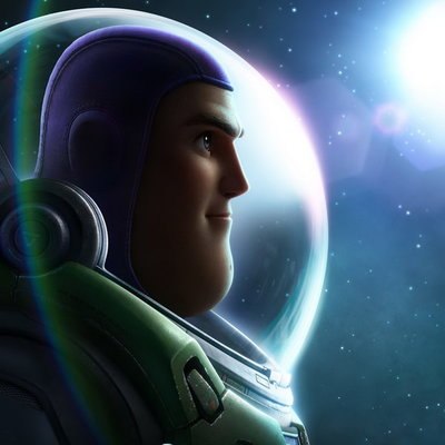 Базз Лайтер с командой готовятся к схватке с пришельцами
