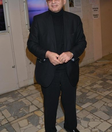 Карен Шахназаров передумал судиться с дочерью, с которой не виделся 20 лет