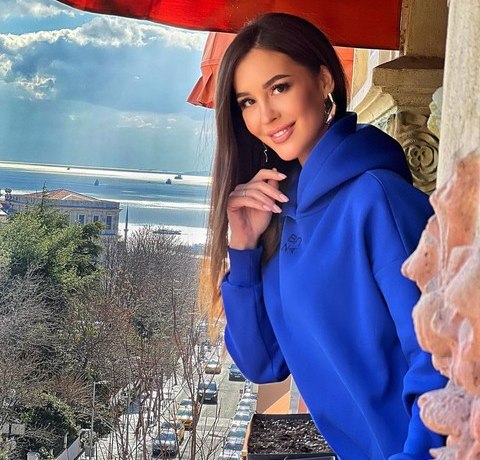 &laquo;Что ни выложишь &ndash; ненависти не избежать&raquo;: Анна Бузова опубликовала переписку с мамой