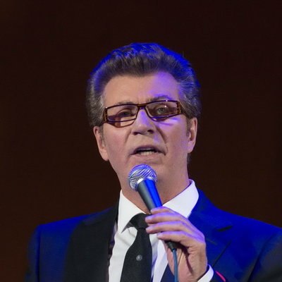 Ярослав Евдокимов исполнит хиты 80-х в ММДМ