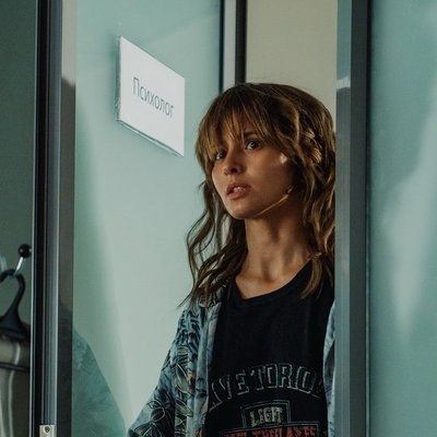 Любовь Аксенова и Денис Шведов выберутся из замкнутого круга в фильме &laquo;Бывшие. Happy end&raquo;