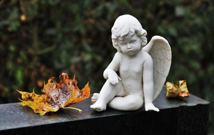 В Ульяновской области прощаются с детьми, которых расстреляли во время тихого часа в садике