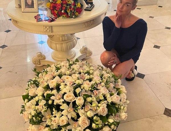 Анастасия Волочкова: &laquo;Секс с моим новым бойфрендом просто грандиозный&raquo;