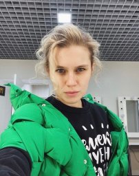 Мельникова сторонится новых отношений после развода: &laquo;Не для тебя ягодка у психотерапевта лечилась&raquo;