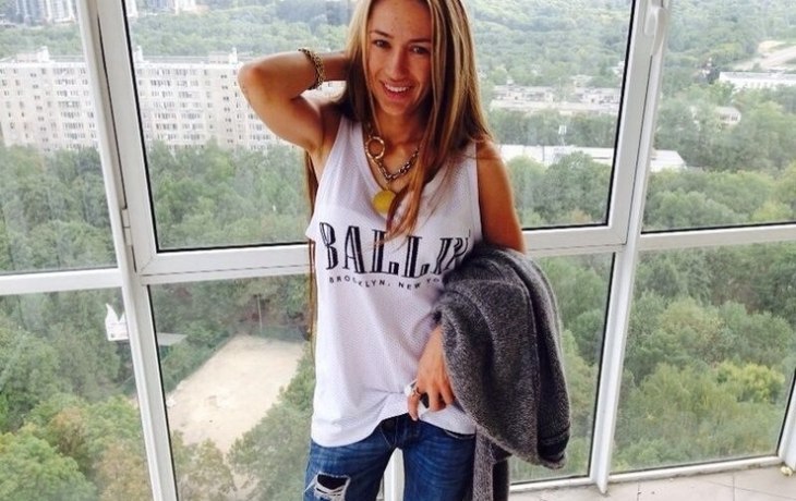 Сломанный нос, сотрясение мозга: Алена Ашмарина натерпелась от бывшего &mdash; фото