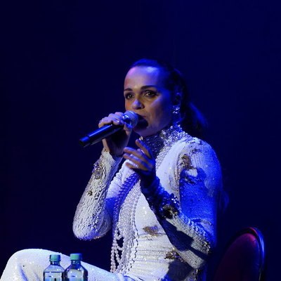 &laquo;Они потрясли мир&raquo; расскажет про горести и обиды певицы Славы