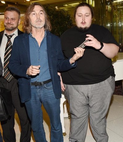 Никас Сафронов: &laquo;Сын сильно похудел и чуть не умер&raquo;