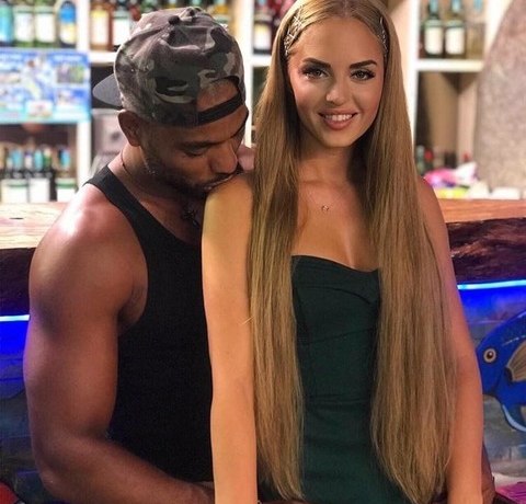 Юлия Ефременкова и Мондезир ждут близнецов