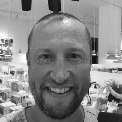 Умер фронтмен &laquo;Трэш-шапито Кач&raquo; Сергей Смирнов