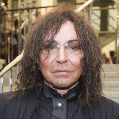 Валерий Леонтьев экстренно улетел в США