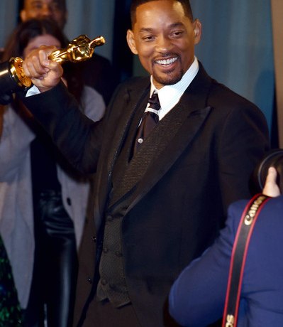 Уилл Смит ушел из Киноакадемии США после избиения Криса Рока на &laquo;Оскаре&raquo;
