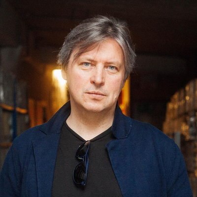 Okko и &laquo;Среда&raquo; подписали договор на совместное производство сериалов