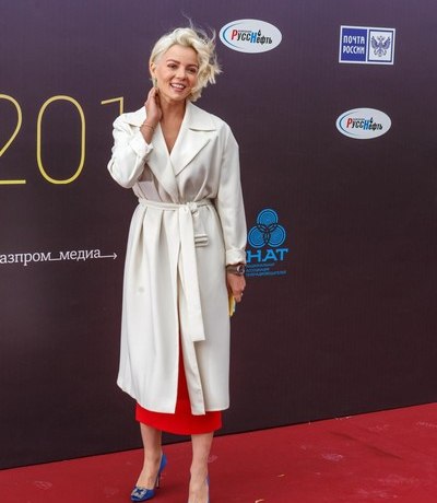 Растет замена. Елена Николаева взяла на съемки сына от Игоря Вдовина