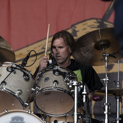 Джош Фриз стал новым ударником Foo Fighters