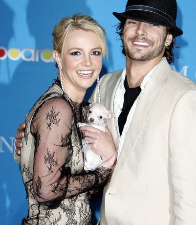 Бывший муж Бритни Спирс заявил, что сыновья отвернулись от нее из-за голых фото