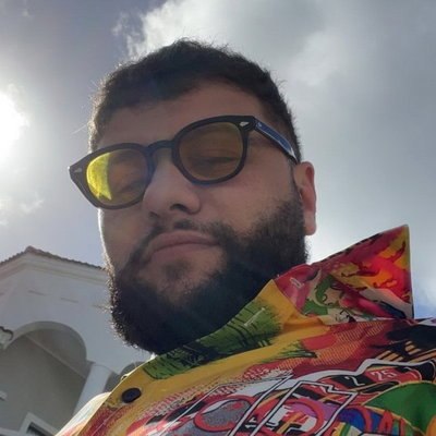 Азербайджанцев оскорбила песня Navai о Баку