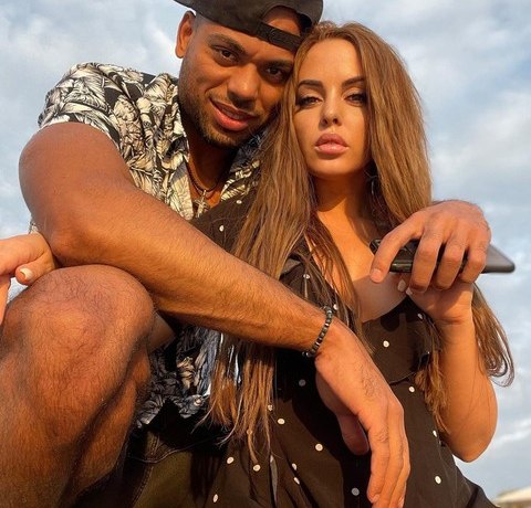 Юлия Ефременкова призналась, что хочет вернуть Мондезира