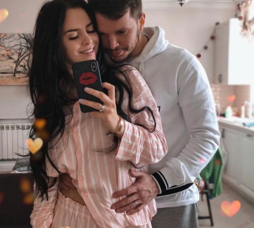 Антон Гусев и Виктория Романец оформили развод