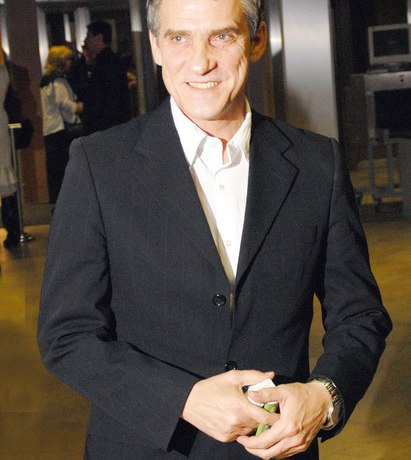 Не ушел от жены ни к Жанне Эппле, ни к Татьяне Васильевой. Нерушимая любовь Валерия Гаркалина