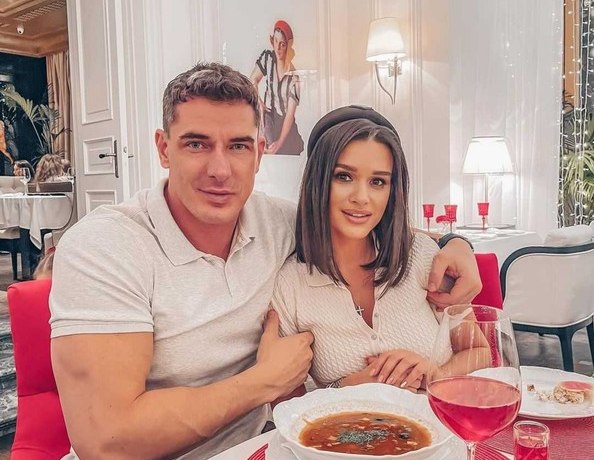 Омаров обвинил блогеров и Бородину в трусости: &laquo;Когда все успокоится, нам снова будут нужны шуты&raquo;