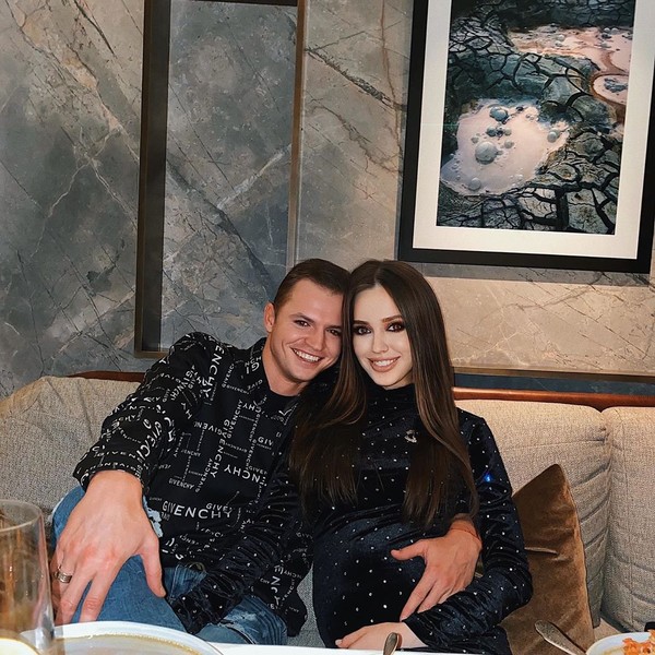 Супруги поженились чуть более четырех лет назад