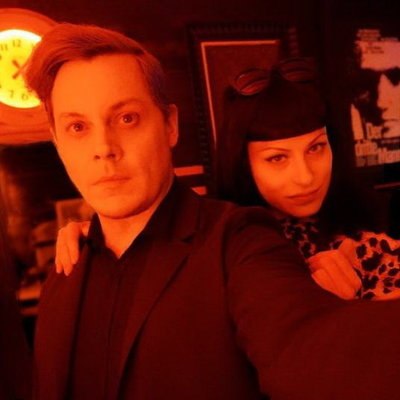 Джек Уайт женился во время собственного концерта Джек Уайт женился во время собственного концерта