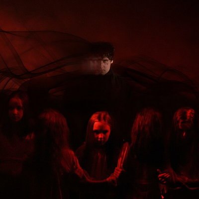 Рецензия: Мукка &ndash; &laquo;Мёртвые цветы&raquo;. Становление артиста